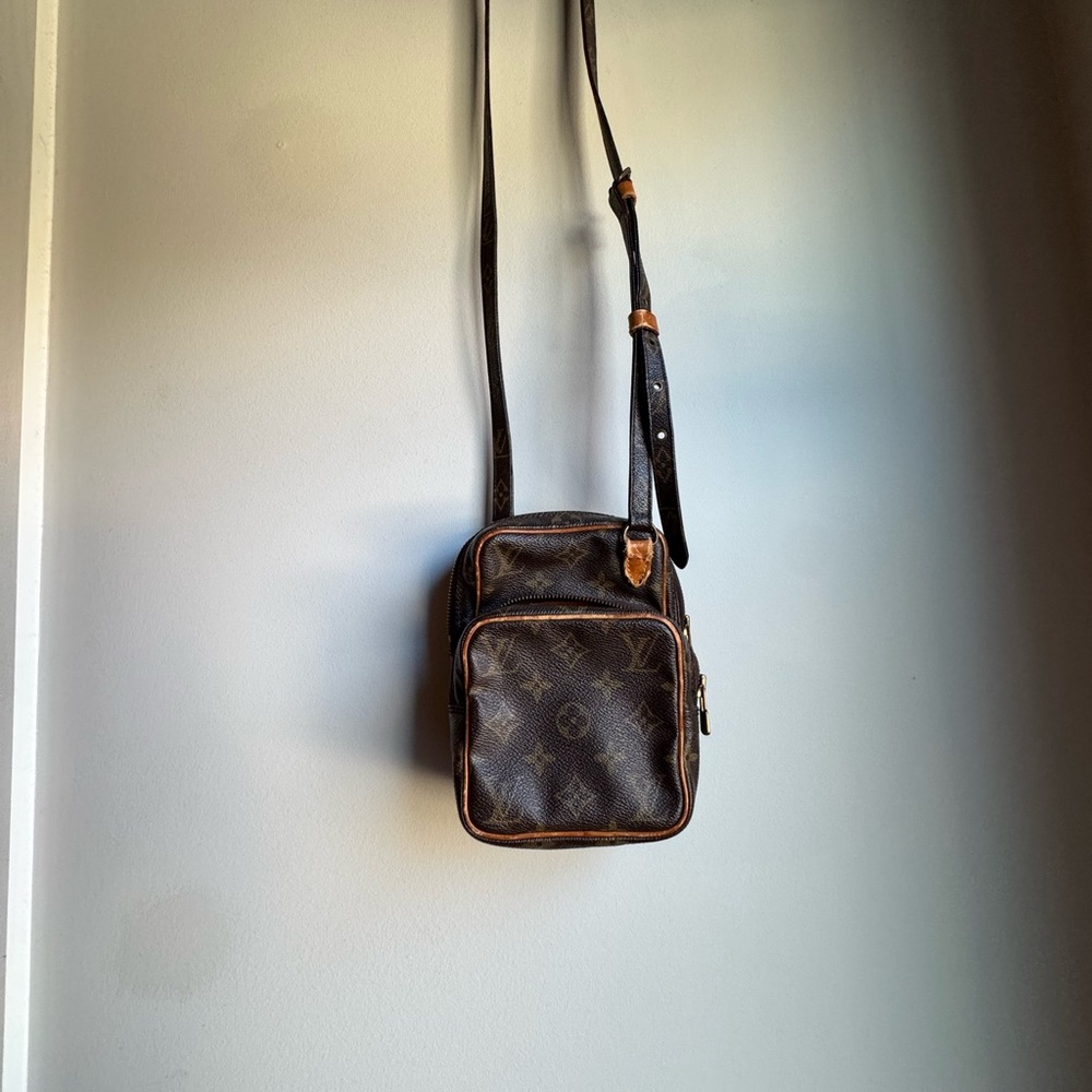Louis Vuitton Amazone Brown Monogram crossbody Bag